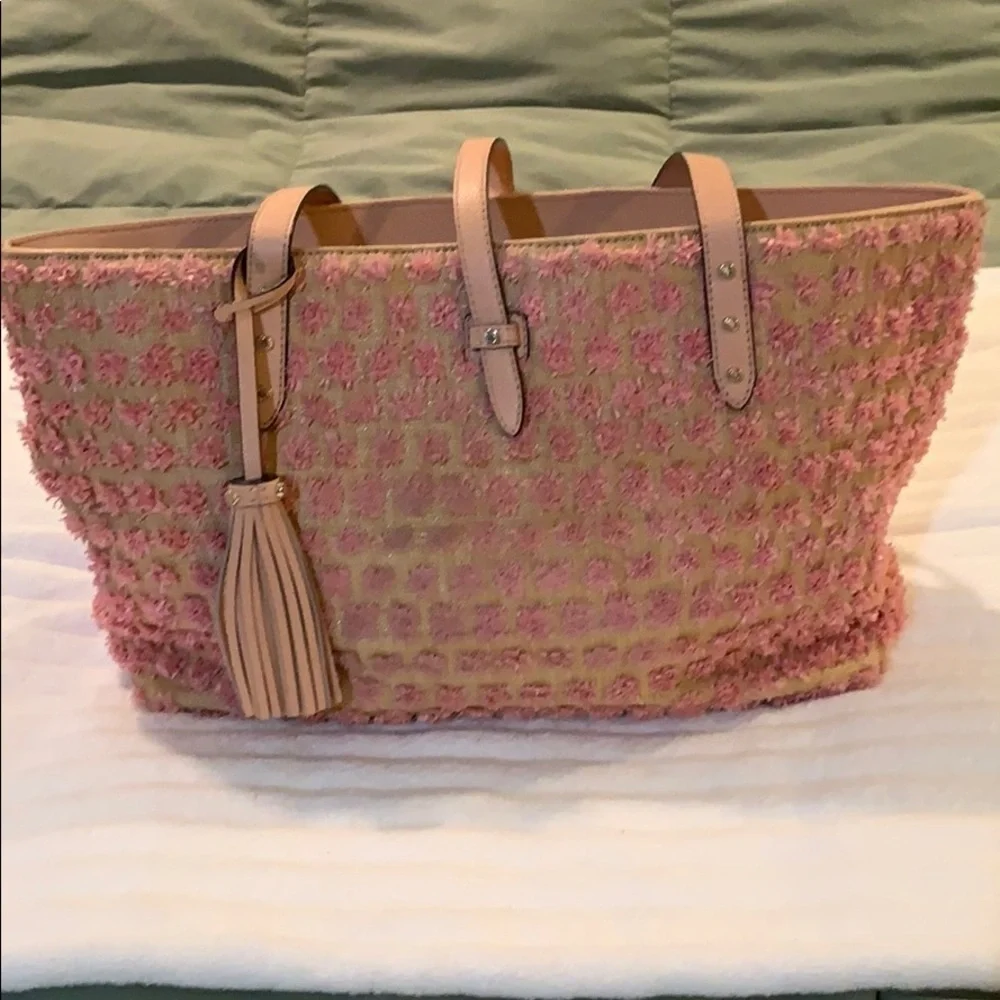 Karl Lagerfeld Paris large purse. Fun for spring!​​​​​​​​​​​​​​​​​​​​​​